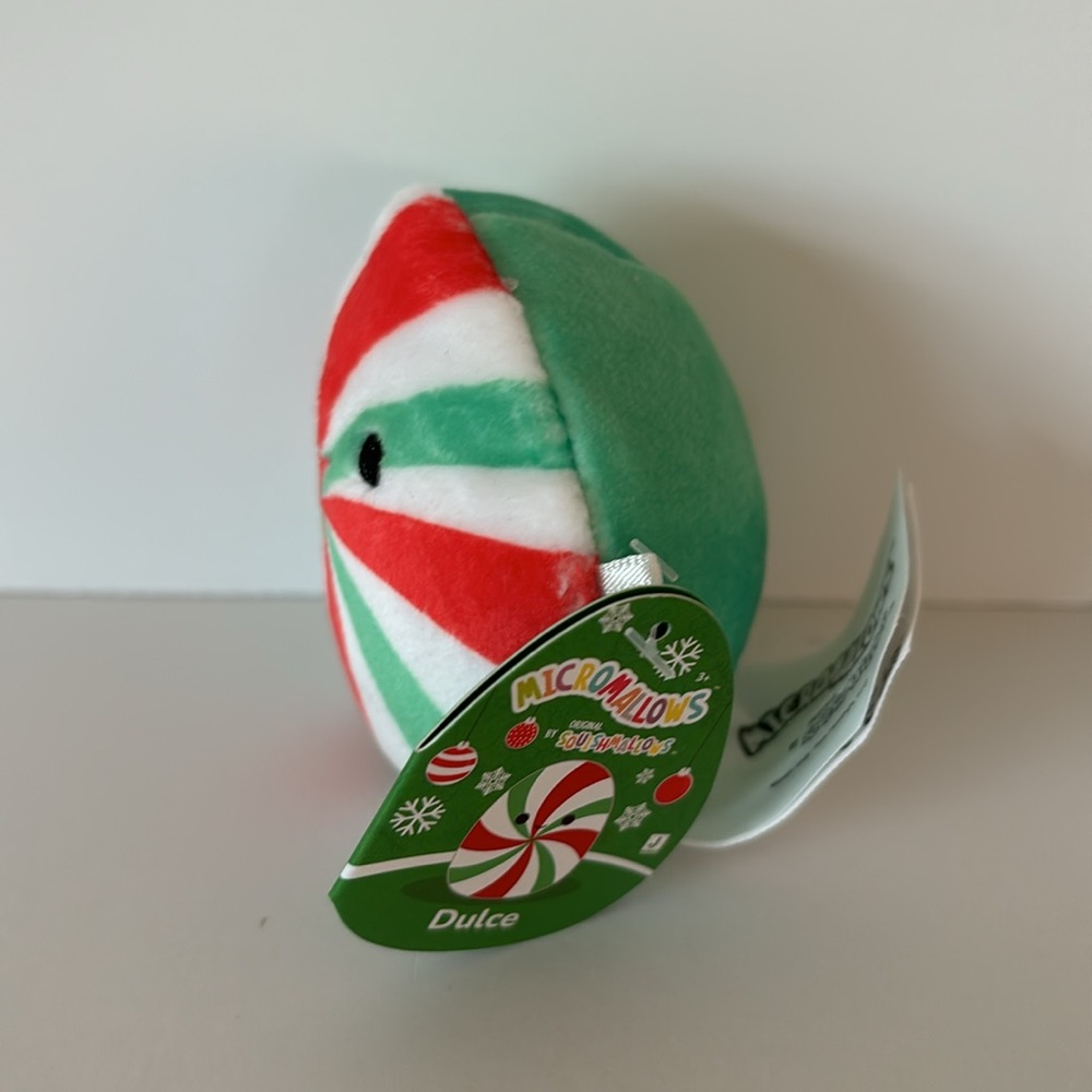 Dulce the Peppermint Micromallow - Picture 4 of 7